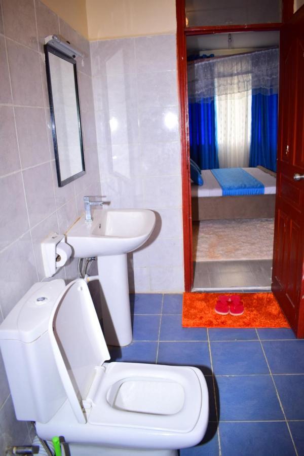 Great House Bnb Near Jkia Nairobi Exteriör bild
