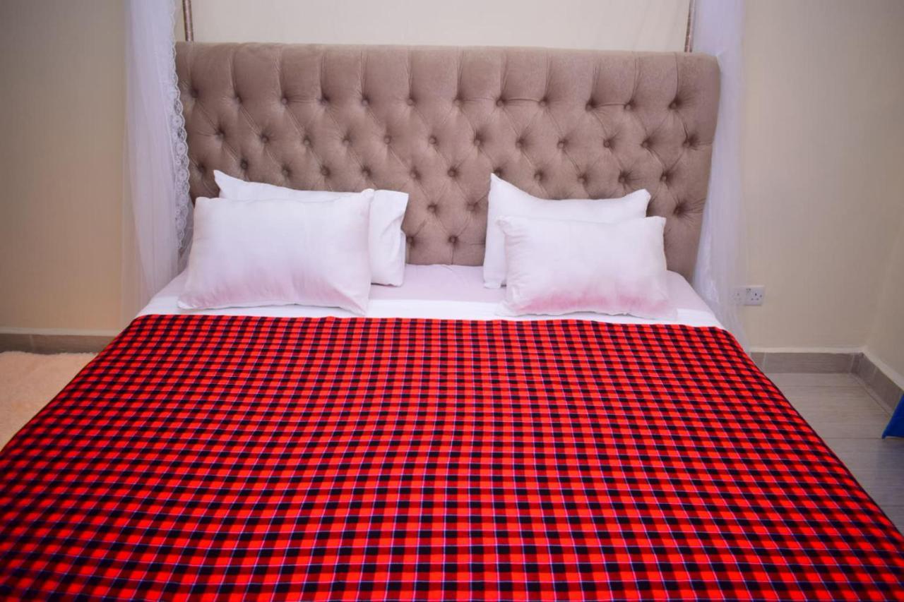 Great House Bnb Near Jkia Nairobi Exteriör bild