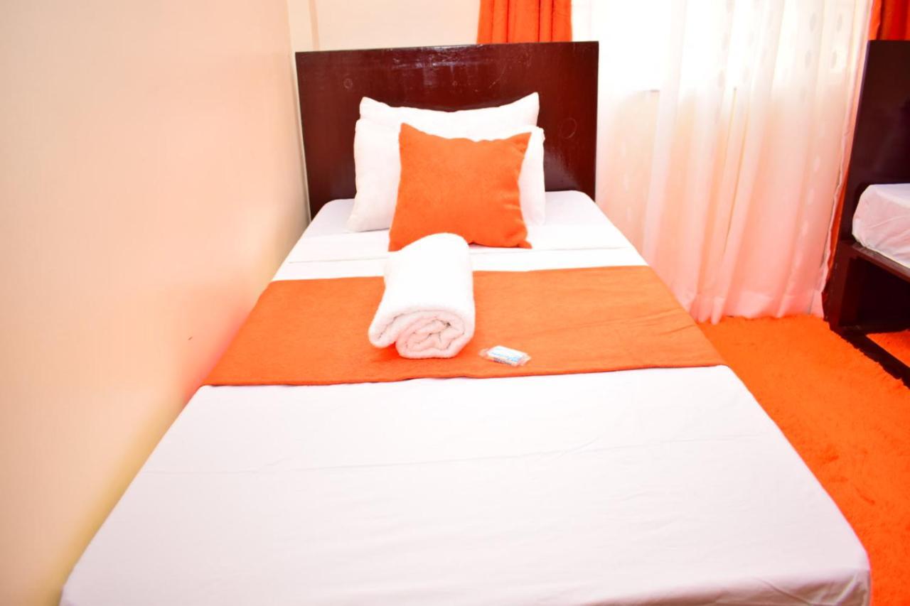 Great House Bnb Near Jkia Nairobi Exteriör bild
