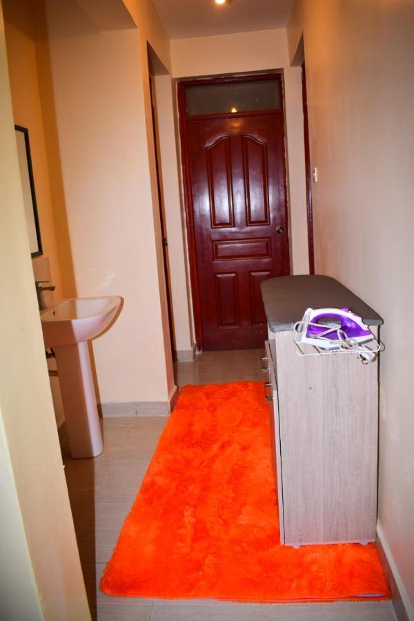 Great House Bnb Near Jkia Nairobi Exteriör bild