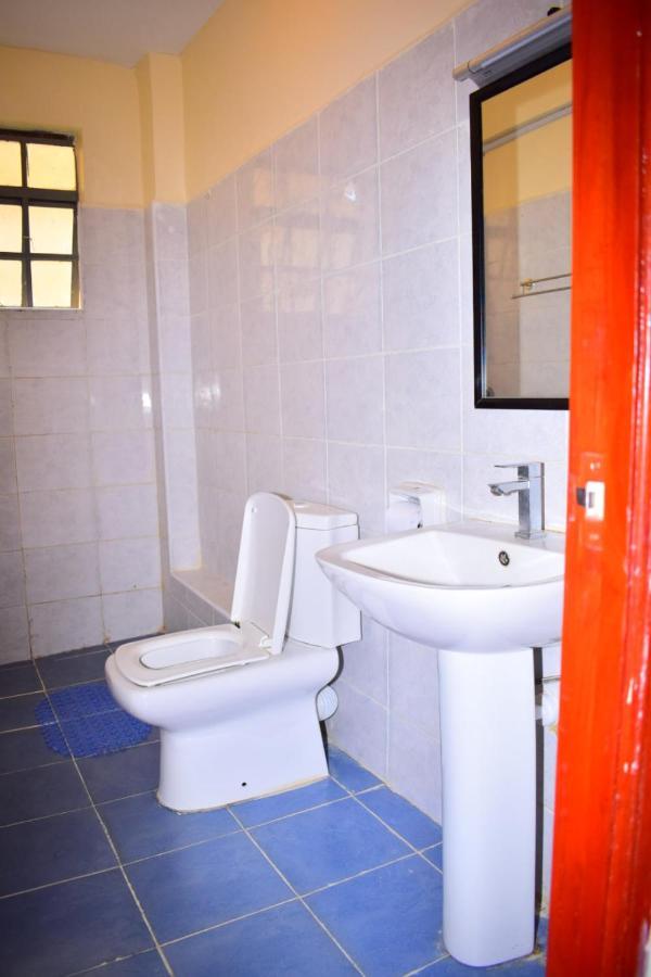 Great House Bnb Near Jkia Nairobi Exteriör bild